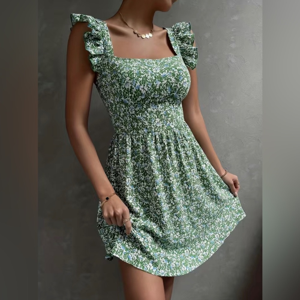 Ditsy Floral Print Dress: Vacation Square Neck, Women's Fashion